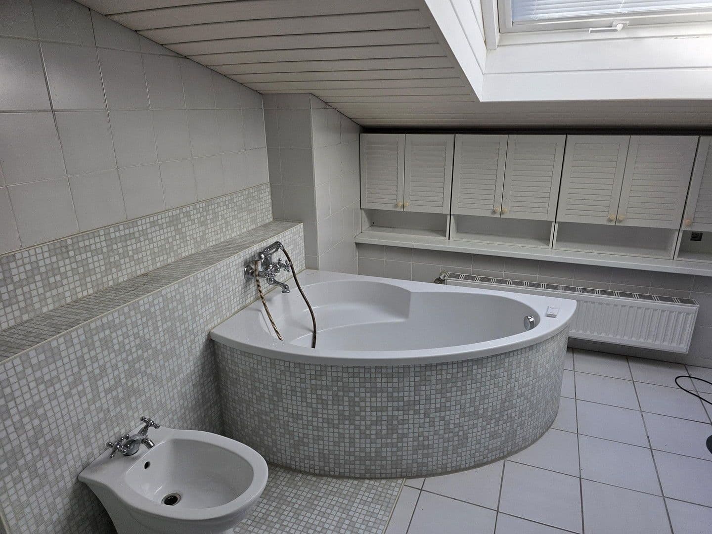 house to rent, 140 m², Düsseldorf, North Rhine-Westphalia house to rent, 140 m², Düsseldorf, North Rhine-Westphalia