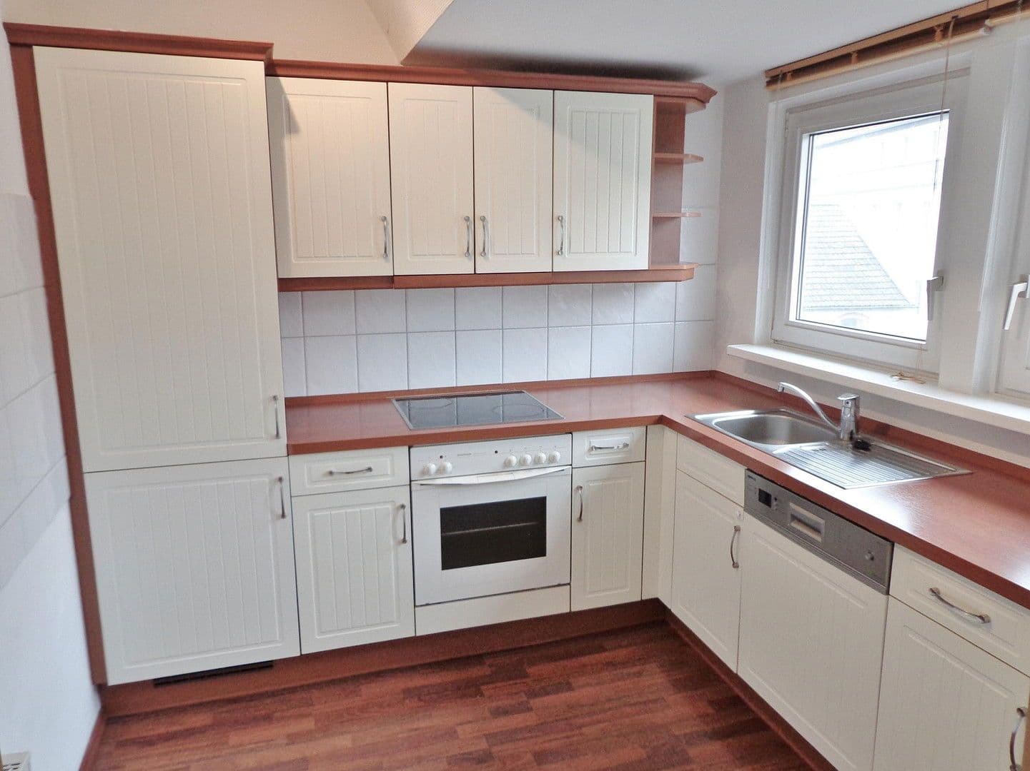 4 bedroom flat to rent, 135 m², Hildesheim, Lower Saxony 4 bedroom flat to rent, 135 m², Hildesheim, Lower Saxony