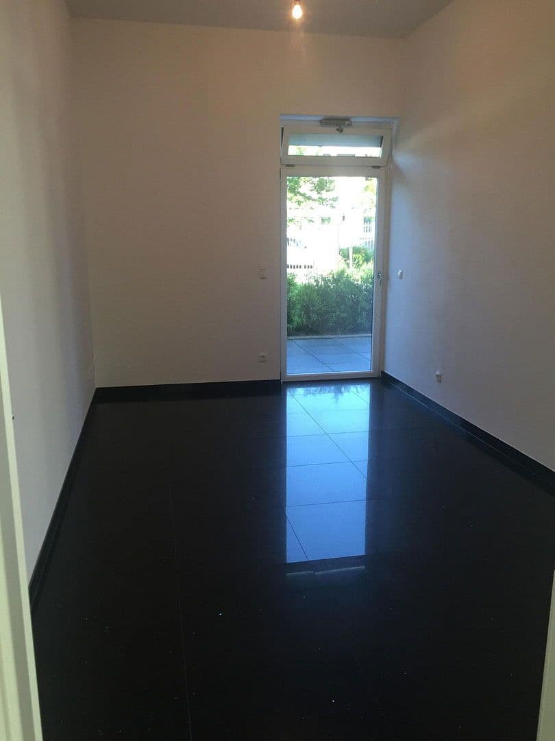 3 bedroom flat for sale, 111 m², Scheibmeirstr., München, Bavaria 3 bedroom flat for sale, 111 m², Scheibmeirstr., München, Bavaria