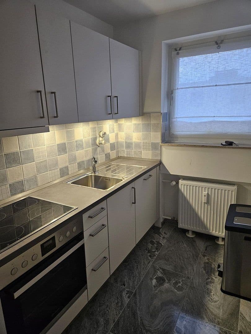 2 bedroom with open-plan kitchen flat to rent, 75 m², Hattingen, North Rhine-Westphalia 2 bedroom with open-plan kitchen flat to rent, 75 m², Hattingen, North Rhine-Westphalia