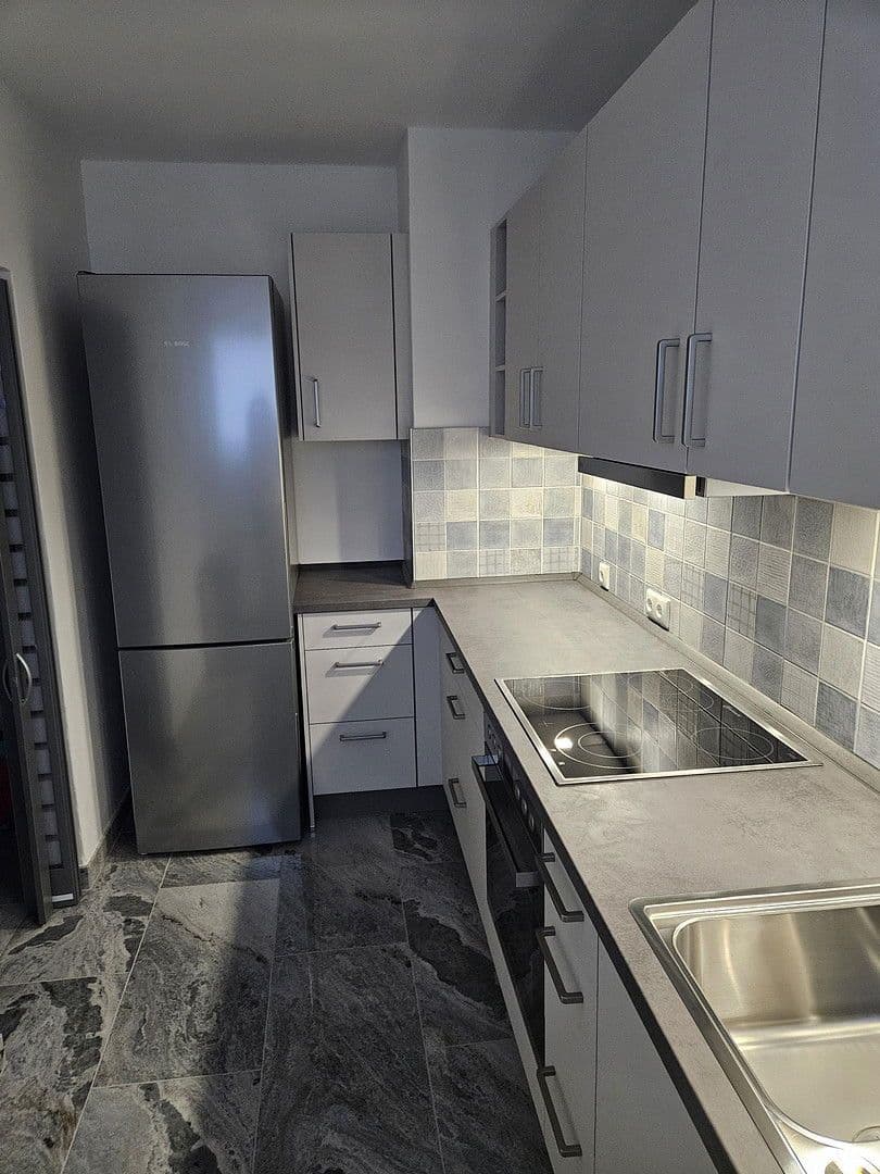 2 bedroom with open-plan kitchen flat to rent, 75 m², Hattingen, North Rhine-Westphalia 2 bedroom with open-plan kitchen flat to rent, 75 m², Hattingen, North Rhine-Westphalia