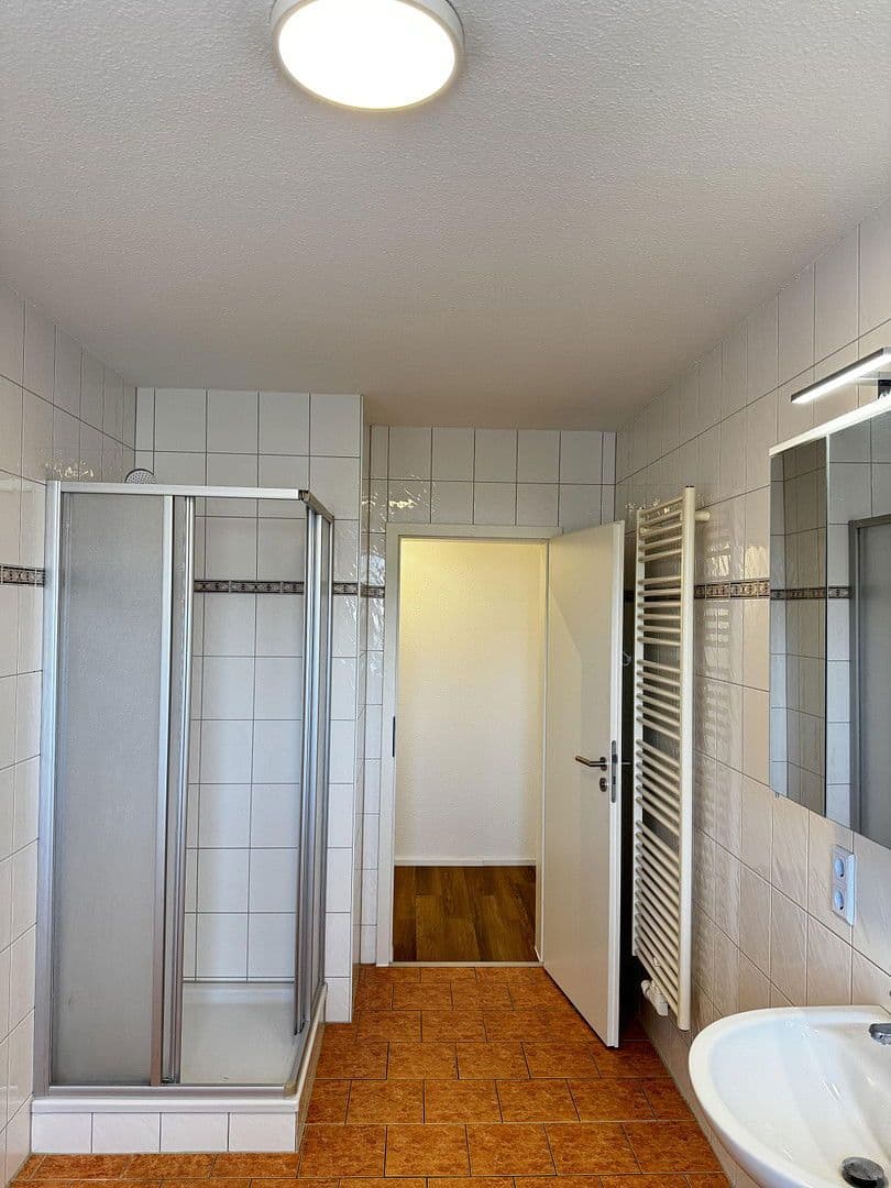 1 bedroom with open-plan kitchen flat to rent, 58 m², Prüssingstraße 17, Jena, Thuringia 1 bedroom with open-plan kitchen flat to rent, 58 m², Prüssingstraße 17, Jena, Thuringia