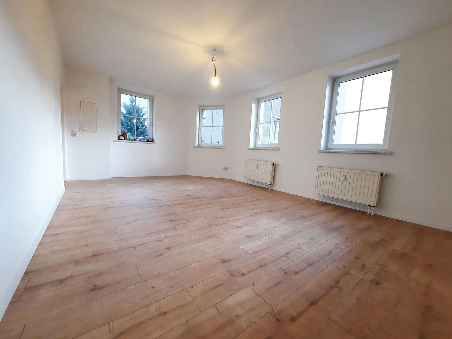 house to rent, 77 m², Chemnitzer Str. 15, Limbach-Oberfrohna, Saxony house to rent, 77 m², Chemnitzer Str. 15, Limbach-Oberfrohna, Saxony