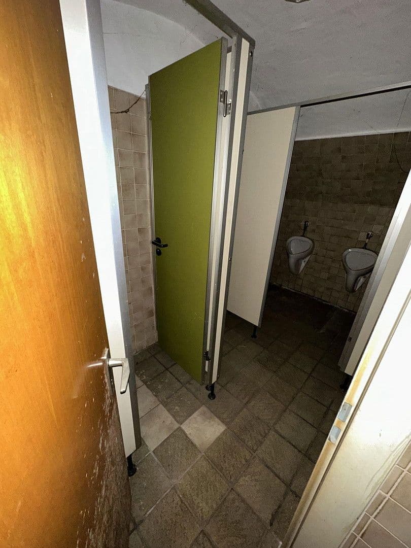 non-residential property to rent, 164 m², Untere Königsstrasse, Kassel, Hesse non-residential property to rent, 164 m², Untere Königsstrasse, Kassel, Hesse