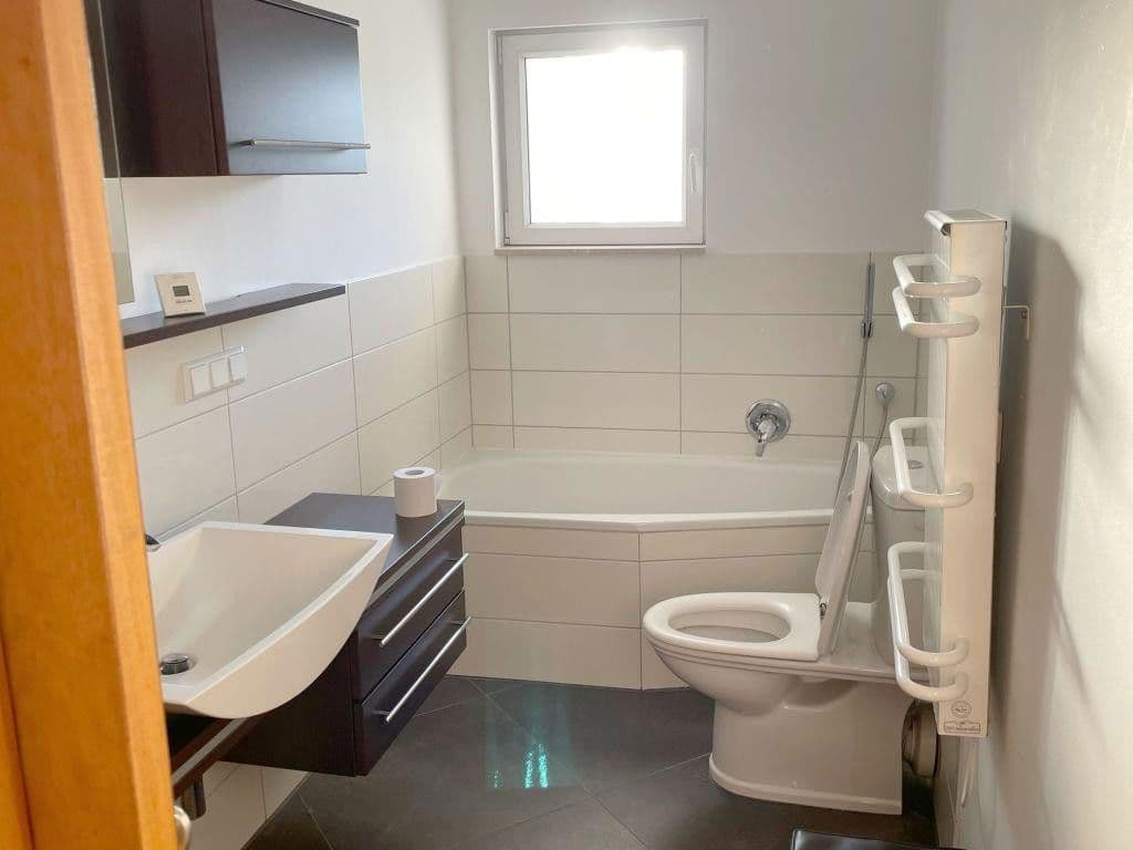 4 bedroom flat to rent, 128 m², Karlsruhe, Baden-Württemberg 4 bedroom flat to rent, 128 m², Karlsruhe, Baden-Württemberg