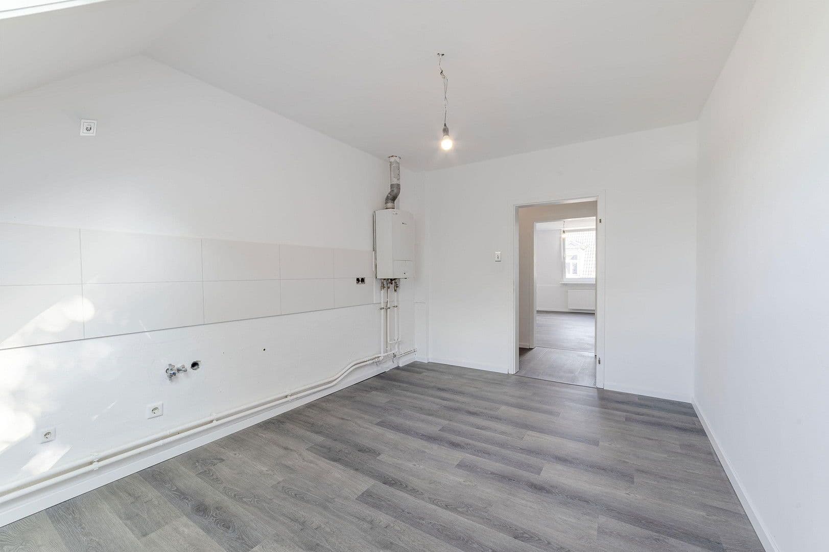 4 bedroom flat to rent, 100 m², Wittensteinstraße 137, Wuppertal, North Rhine-Westphalia 4 bedroom flat to rent, 100 m², Wittensteinstraße 137, Wuppertal, North Rhine-Westphalia