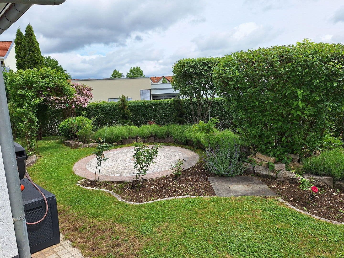 house for sale, 175 m², Krokusweg 1, Münsingen, Baden-Württemberg house for sale, 175 m², Krokusweg 1, Münsingen, Baden-Württemberg