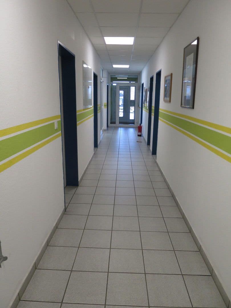 non-residential property to rent, 1,700 m², Windmüllerstr. 50, Lippstadt, North Rhine-Westphalia non-residential property to rent, 1,700 m², Windmüllerstr. 50, Lippstadt, North Rhine-Westphalia