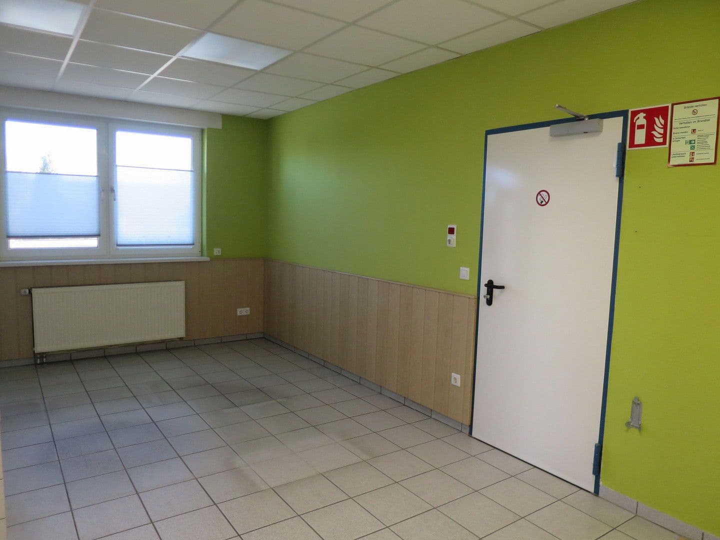 non-residential property to rent, 1,700 m², Windmüllerstr. 50, Lippstadt, North Rhine-Westphalia non-residential property to rent, 1,700 m², Windmüllerstr. 50, Lippstadt, North Rhine-Westphalia