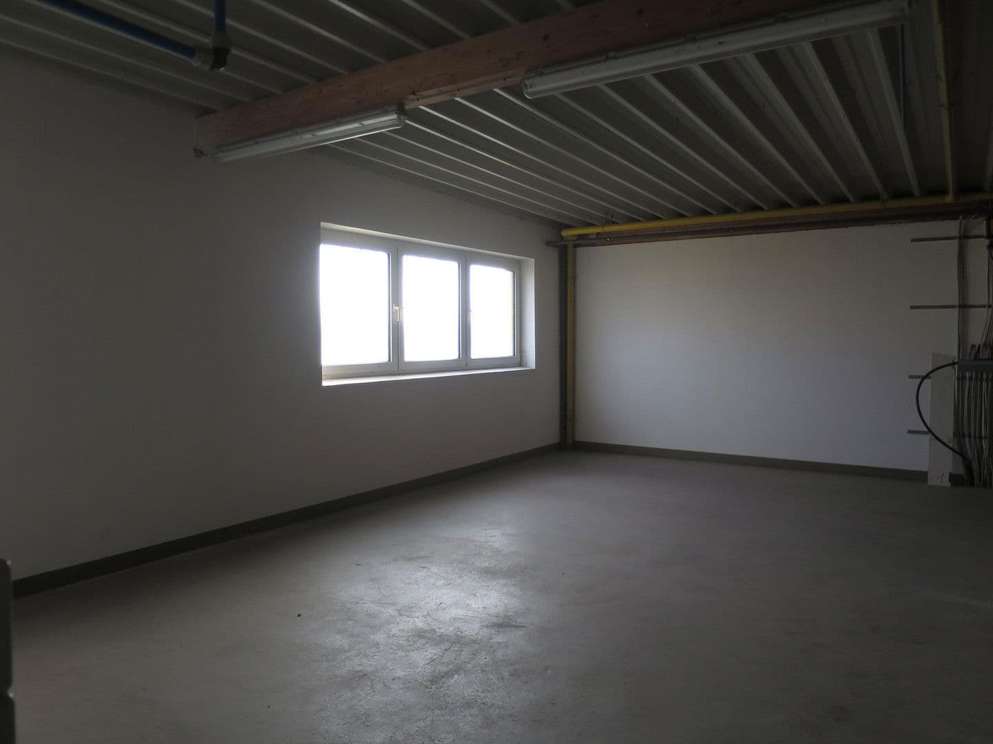 non-residential property to rent, 1,700 m², Windmüllerstr. 50, Lippstadt, North Rhine-Westphalia non-residential property to rent, 1,700 m², Windmüllerstr. 50, Lippstadt, North Rhine-Westphalia