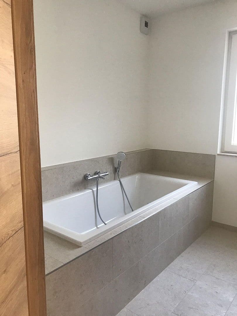 4 bedroom flat to rent, 146 m², Buchschlager Allee 29-33, Dreieich, Hesse 4 bedroom flat to rent, 146 m², Buchschlager Allee 29-33, Dreieich, Hesse