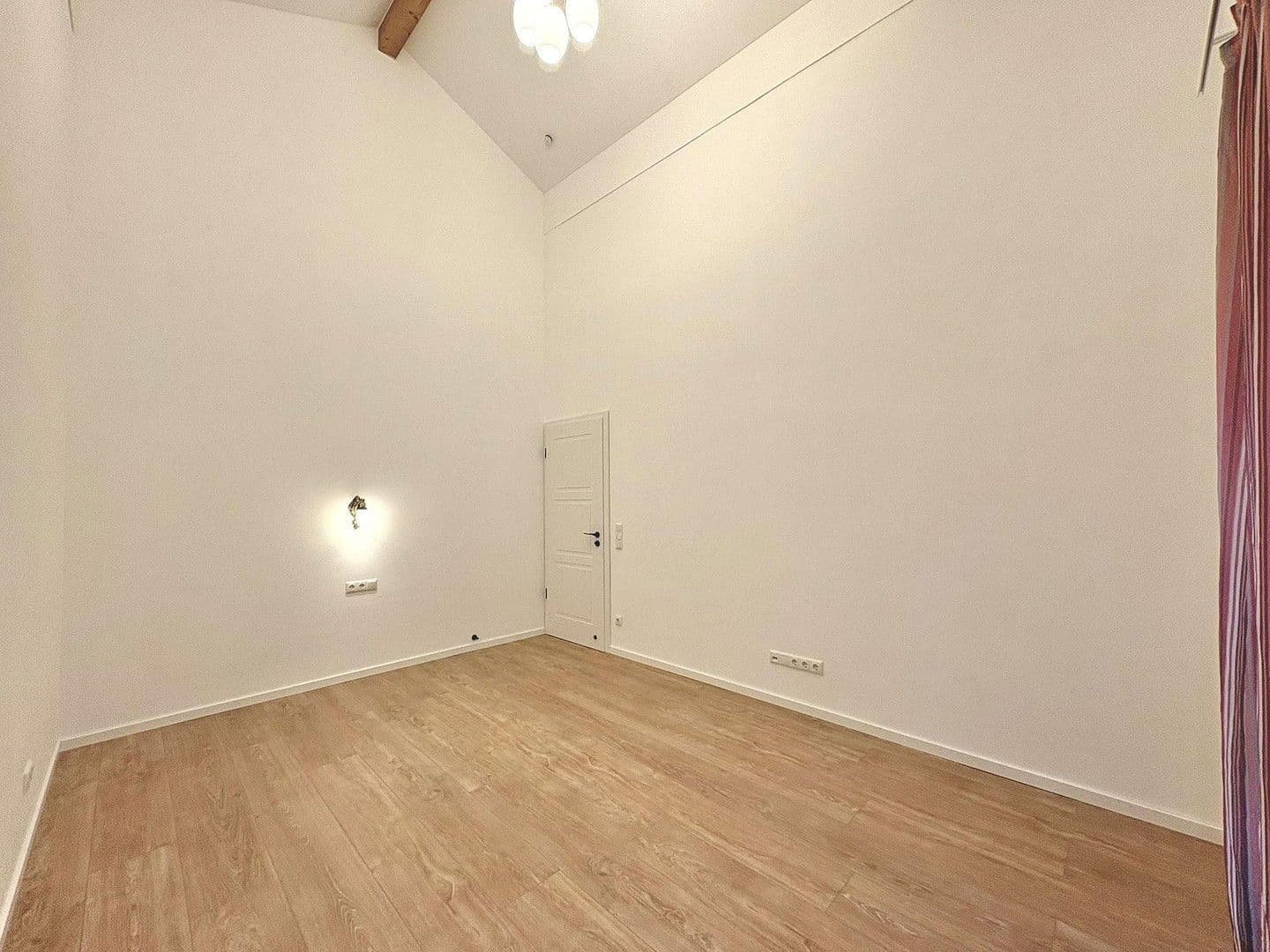 3 bedroom with open-plan kitchen flat to rent, 149 m², Dingolfing, Bavaria 3 bedroom with open-plan kitchen flat to rent, 149 m², Dingolfing, Bavaria