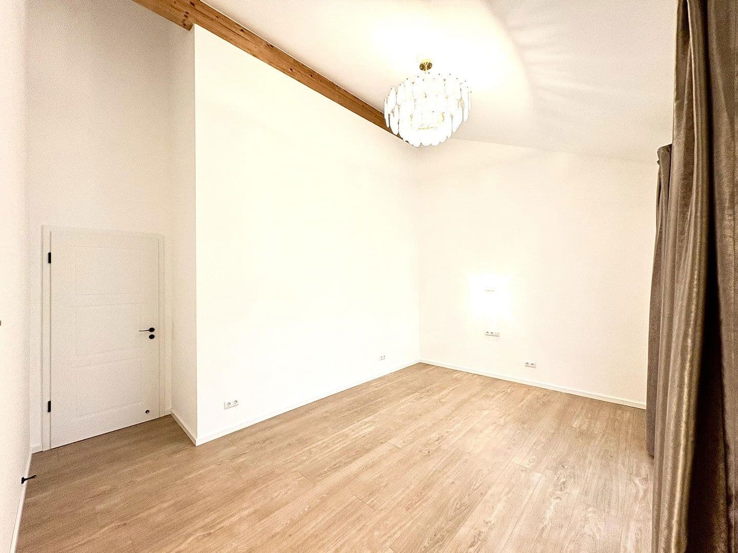 3 bedroom with open-plan kitchen flat to rent, 149 m², Dingolfing, Bavaria 3 bedroom with open-plan kitchen flat to rent, 149 m², Dingolfing, Bavaria