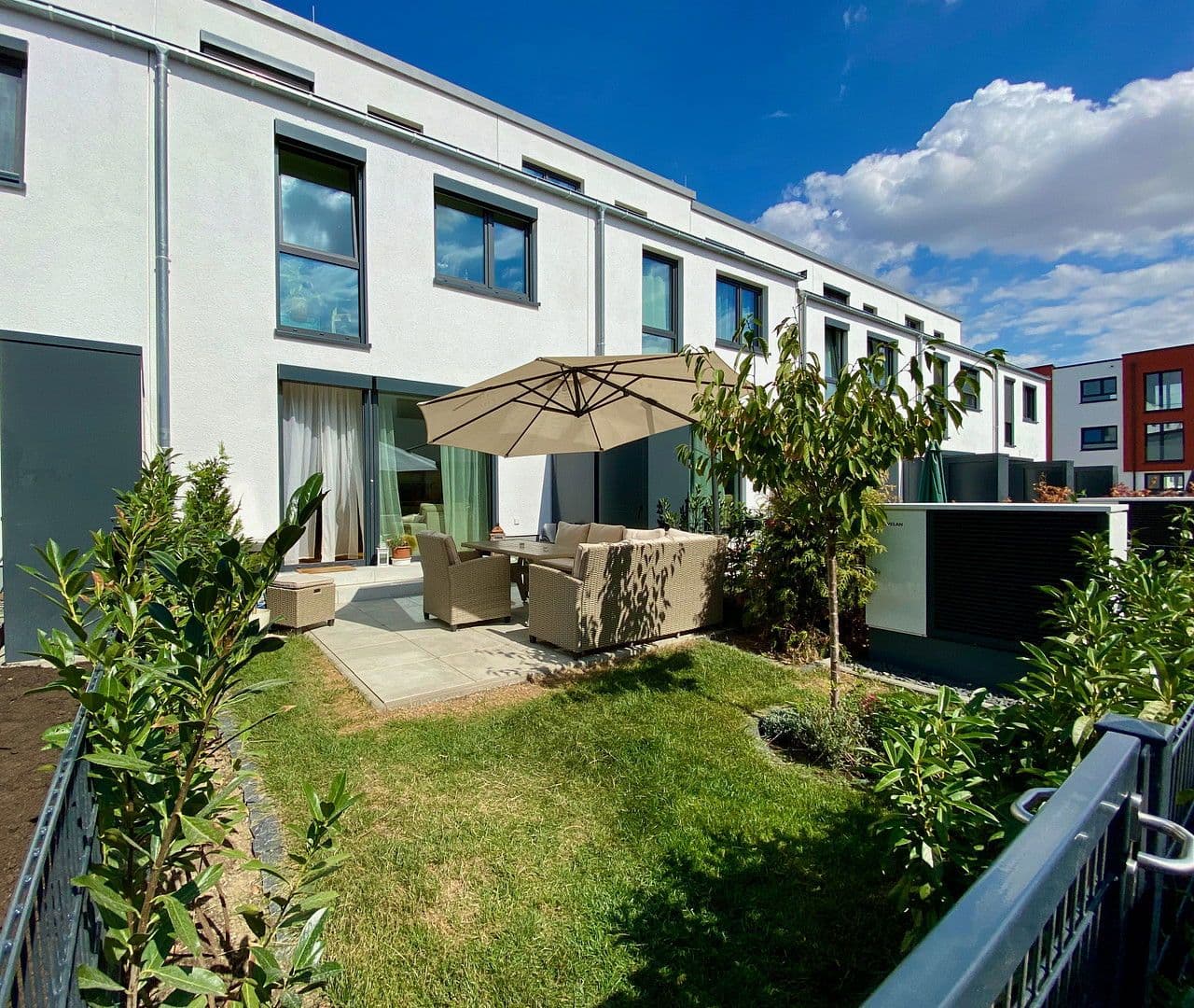 house for sale, 139 m², Rotkehlchenweg 134, Wiesbaden-Nordenstadt, Hesse house for sale, 139 m², Rotkehlchenweg 134, Wiesbaden-Nordenstadt, Hesse