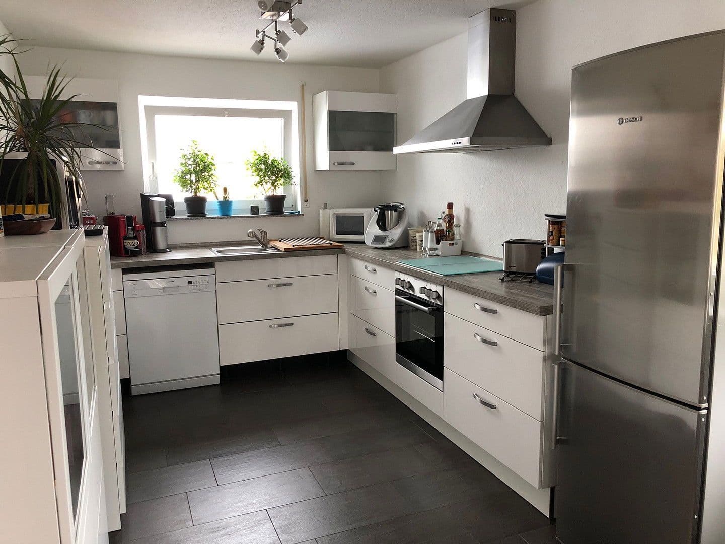 4 bedroom flat to rent, 100 m², Esslingen am Neckar, Baden-Württemberg 4 bedroom flat to rent, 100 m², Esslingen am Neckar, Baden-Württemberg