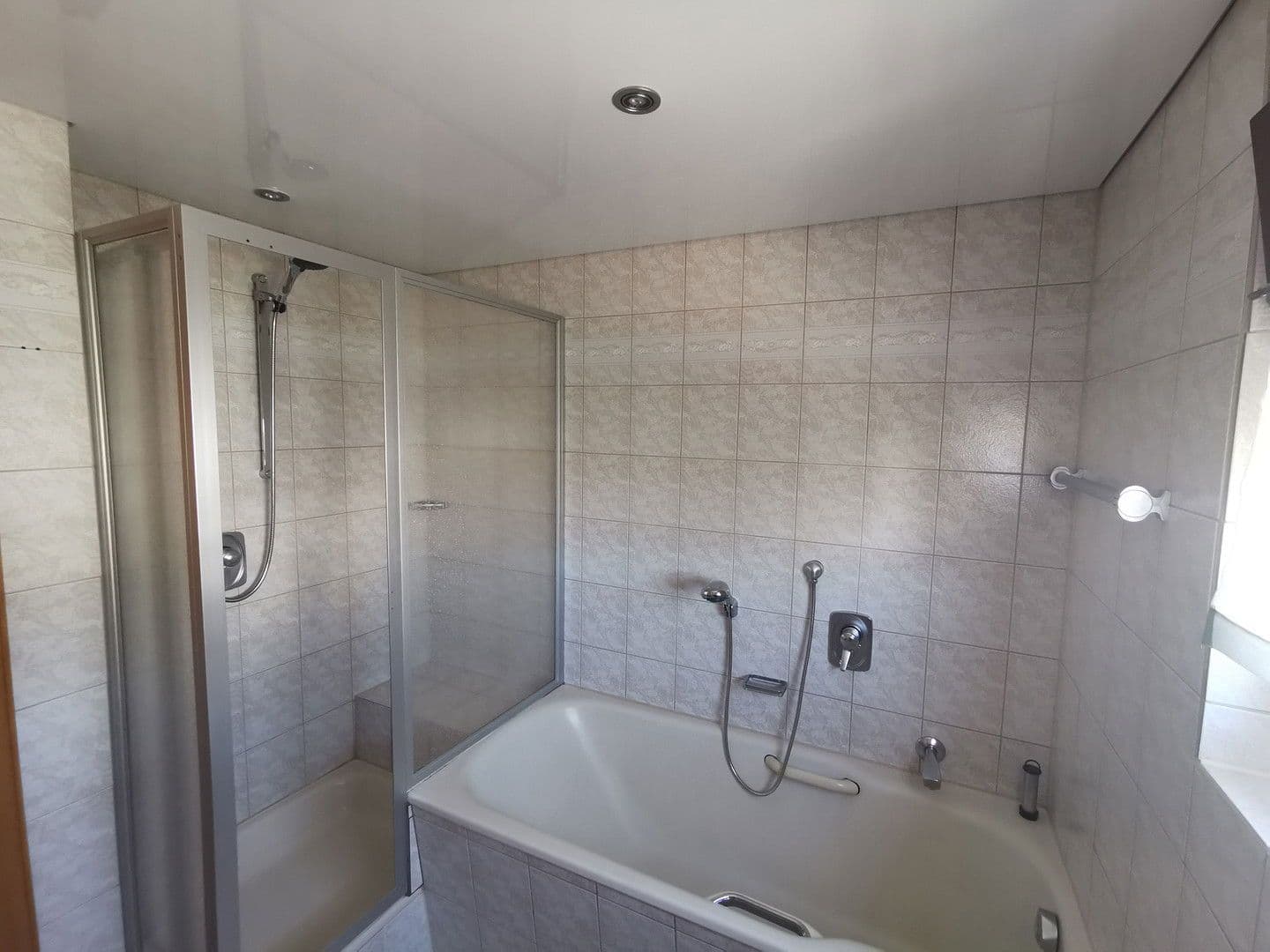 2 bedroom with open-plan kitchen flat to rent, 85 m², Neuenstadt am Kocher, Baden-Württemberg 2 bedroom with open-plan kitchen flat to rent, 85 m², Neuenstadt am Kocher, Baden-Württemberg