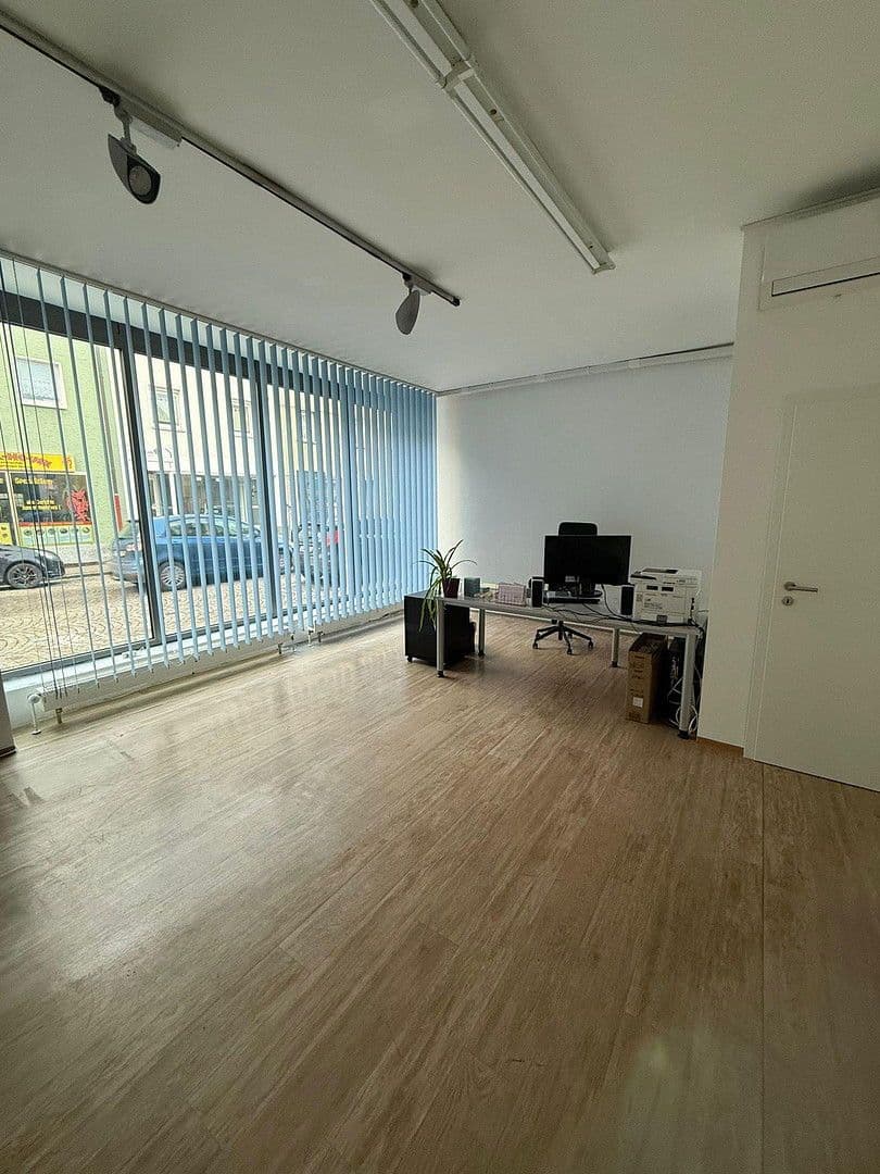 non-residential property to rent, 77 m², Bahnhofstr. 13, Schwandorf, Bavaria non-residential property to rent, 77 m², Bahnhofstr. 13, Schwandorf, Bavaria
