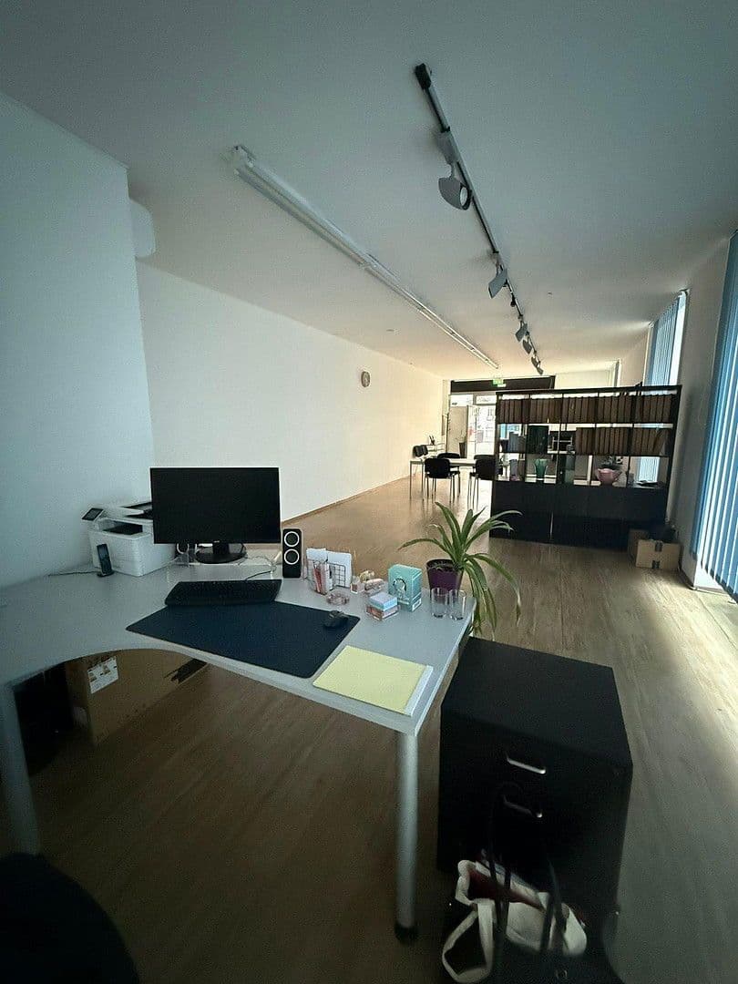 non-residential property to rent, 77 m², Bahnhofstr. 13, Schwandorf, Bavaria non-residential property to rent, 77 m², Bahnhofstr. 13, Schwandorf, Bavaria