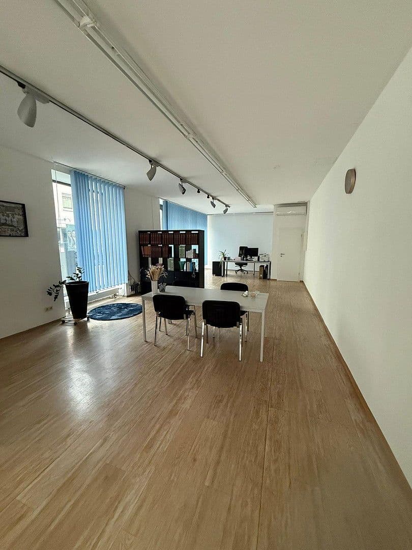 non-residential property to rent, 77 m², Bahnhofstr. 13, Schwandorf, Bavaria non-residential property to rent, 77 m², Bahnhofstr. 13, Schwandorf, Bavaria