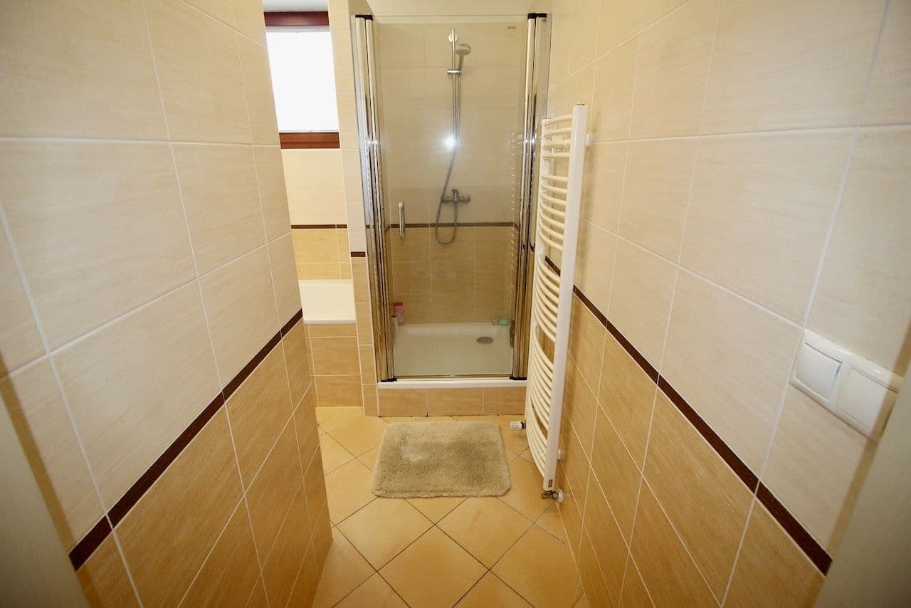 2 bedroom with open-plan kitchen flat to rent, 139 m², Laudonova, Prague, Prague 2 bedroom with open-plan kitchen flat to rent, 139 m², Laudonova, Prague, Prague