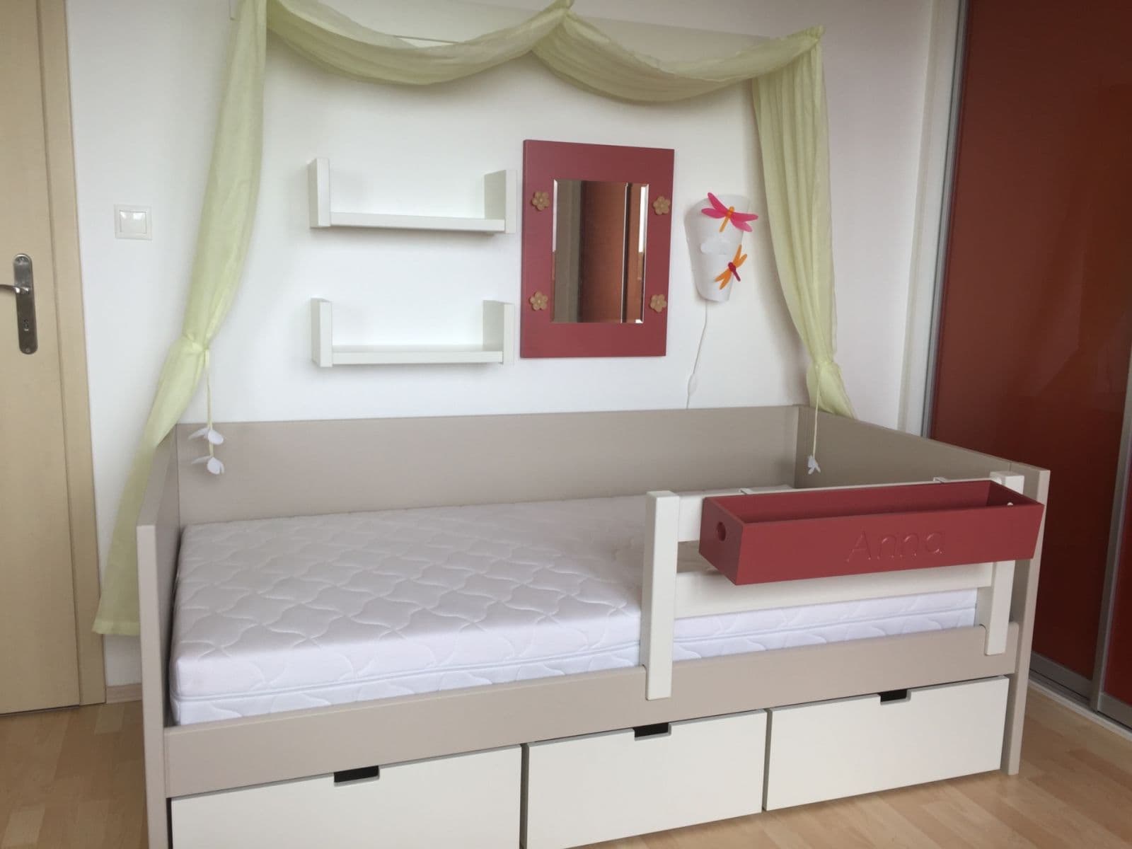 2 bedroom with open-plan kitchen flat to rent, 139 m², Laudonova, Prague, Prague 2 bedroom with open-plan kitchen flat to rent, 139 m², Laudonova, Prague, Prague