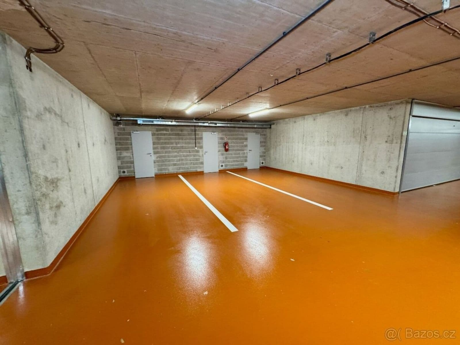 garage to rent, 15 m², Zlín, Zlínský Region garage to rent, 15 m², Zlín, Zlínský Region