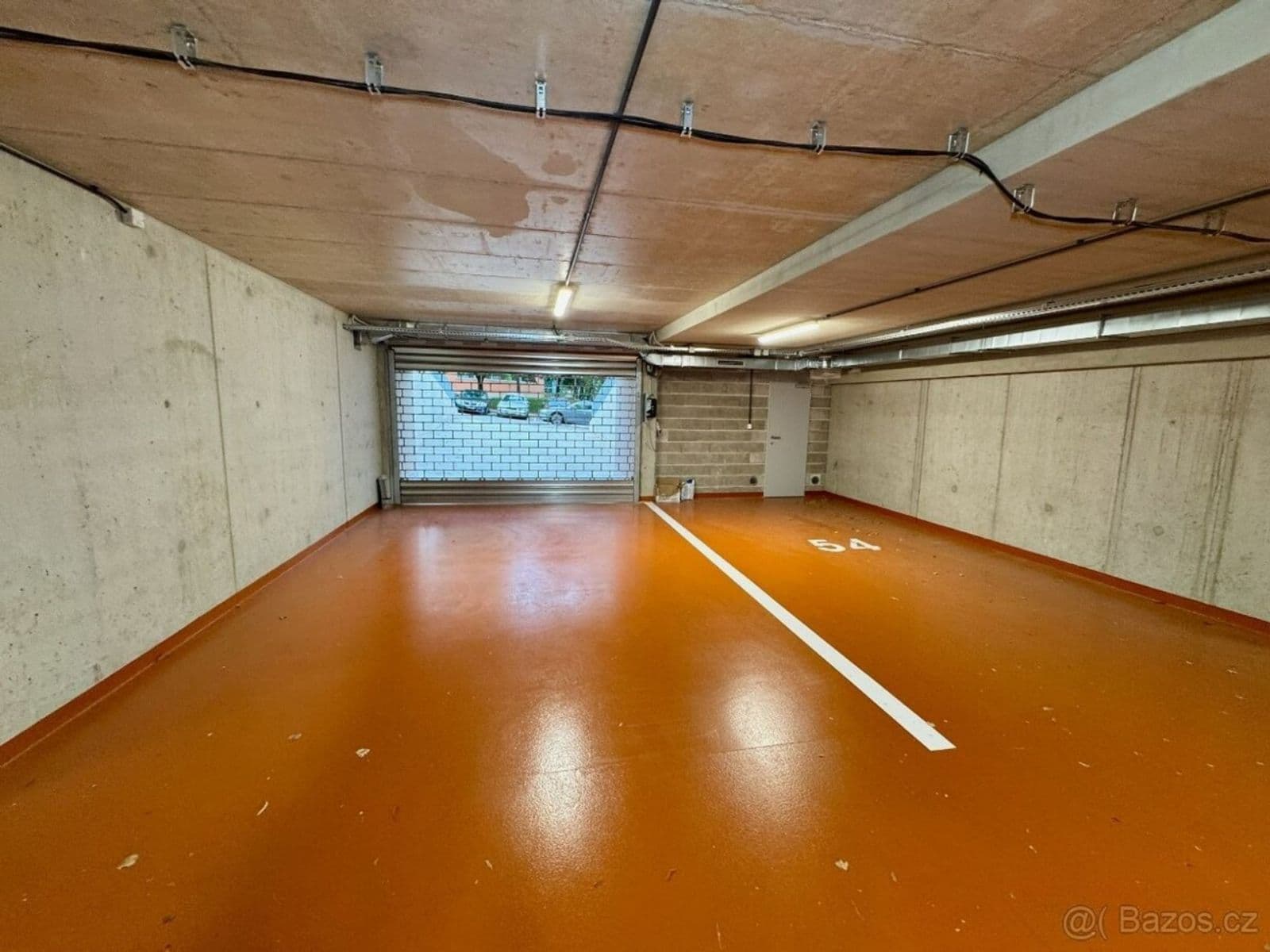 garage to rent, 15 m², Zlín, Zlínský Region garage to rent, 15 m², Zlín, Zlínský Region