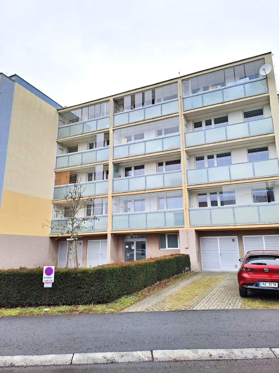 2 bedroom with open-plan kitchen flat to rent, 78 m², Šmolíkova, Prague, Prague 2 bedroom with open-plan kitchen flat to rent, 78 m², Šmolíkova, Prague, Prague