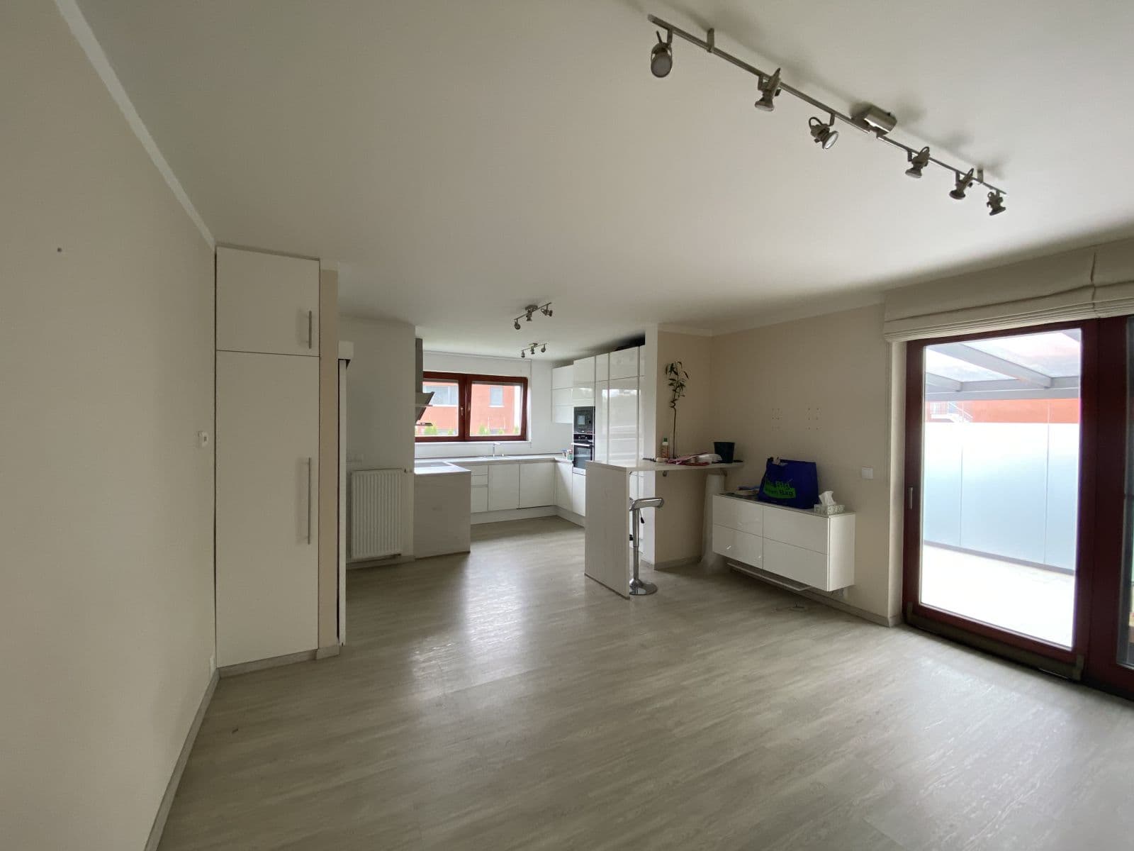 1 bedroom with open-plan kitchen flat to rent, 55 m², Leknínová, Říčany, Středočeský Region 1 bedroom with open-plan kitchen flat to rent, 55 m², Leknínová, Říčany, Středočeský Region