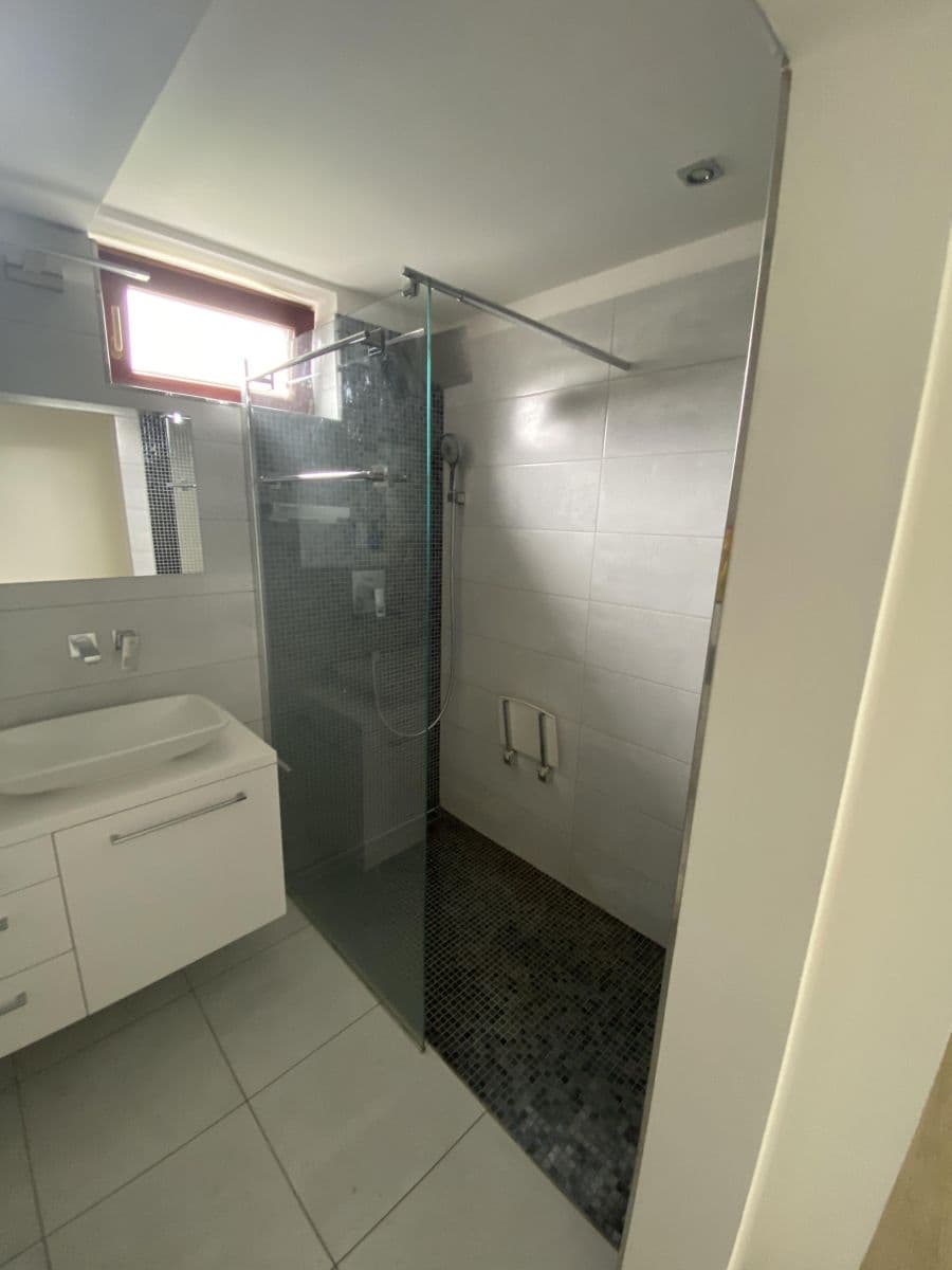 1 bedroom with open-plan kitchen flat to rent, 55 m², Leknínová, Říčany, Středočeský Region 1 bedroom with open-plan kitchen flat to rent, 55 m², Leknínová, Říčany, Středočeský Region