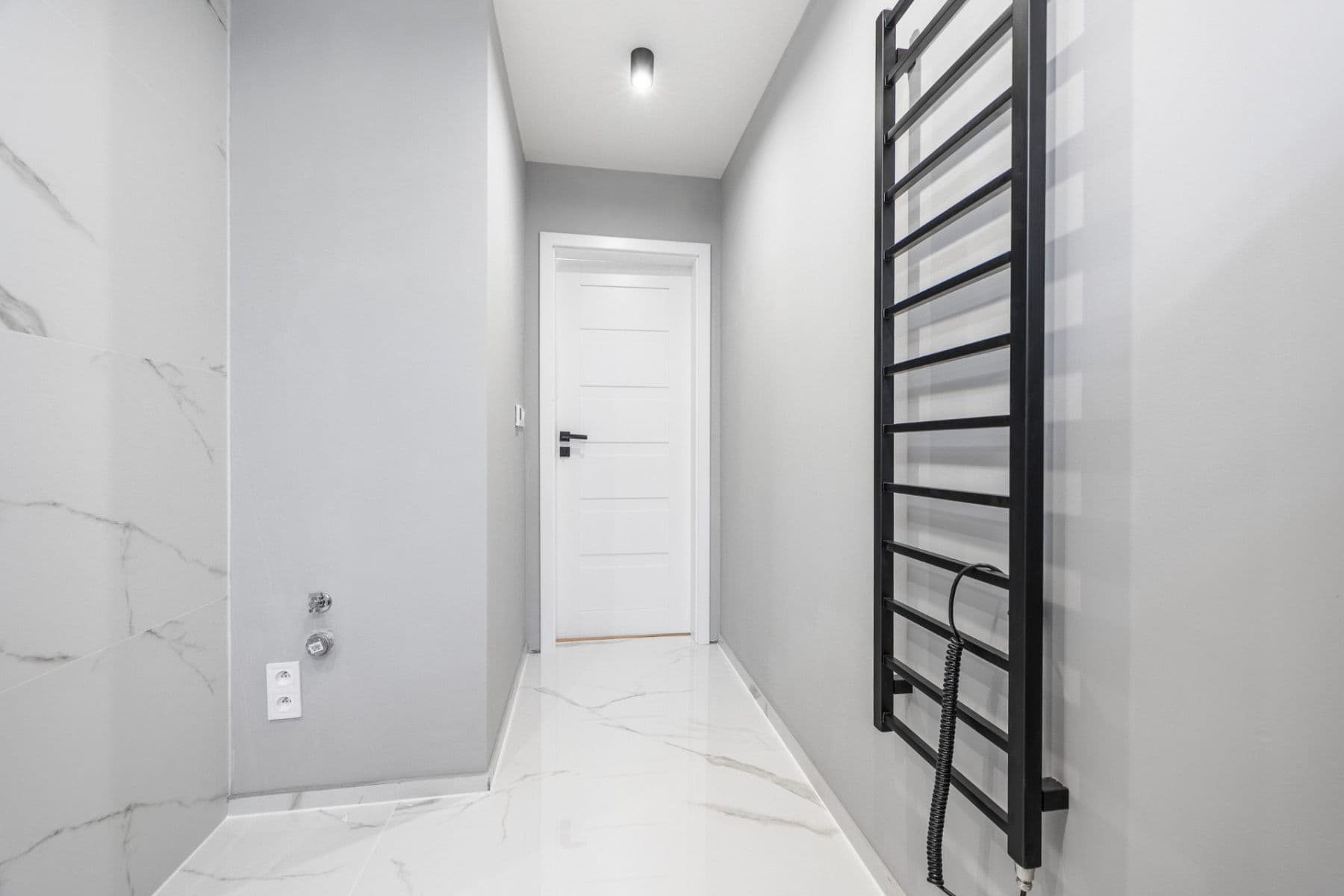 2 bedroom with open-plan kitchen flat for sale, 100 m², Jeřabinová, Prague, Prague 2 bedroom with open-plan kitchen flat for sale, 100 m², Jeřabinová, Prague, Prague