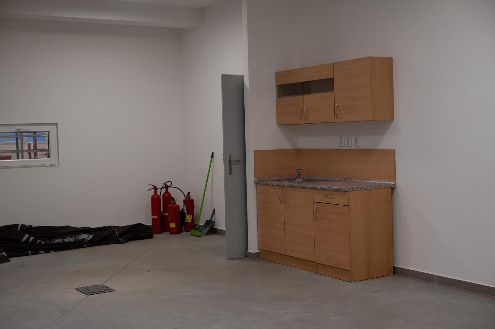 non-residential property to rent, 328 m², Albrechtice, Pardubický Region non-residential property to rent, 328 m², Albrechtice, Pardubický Region