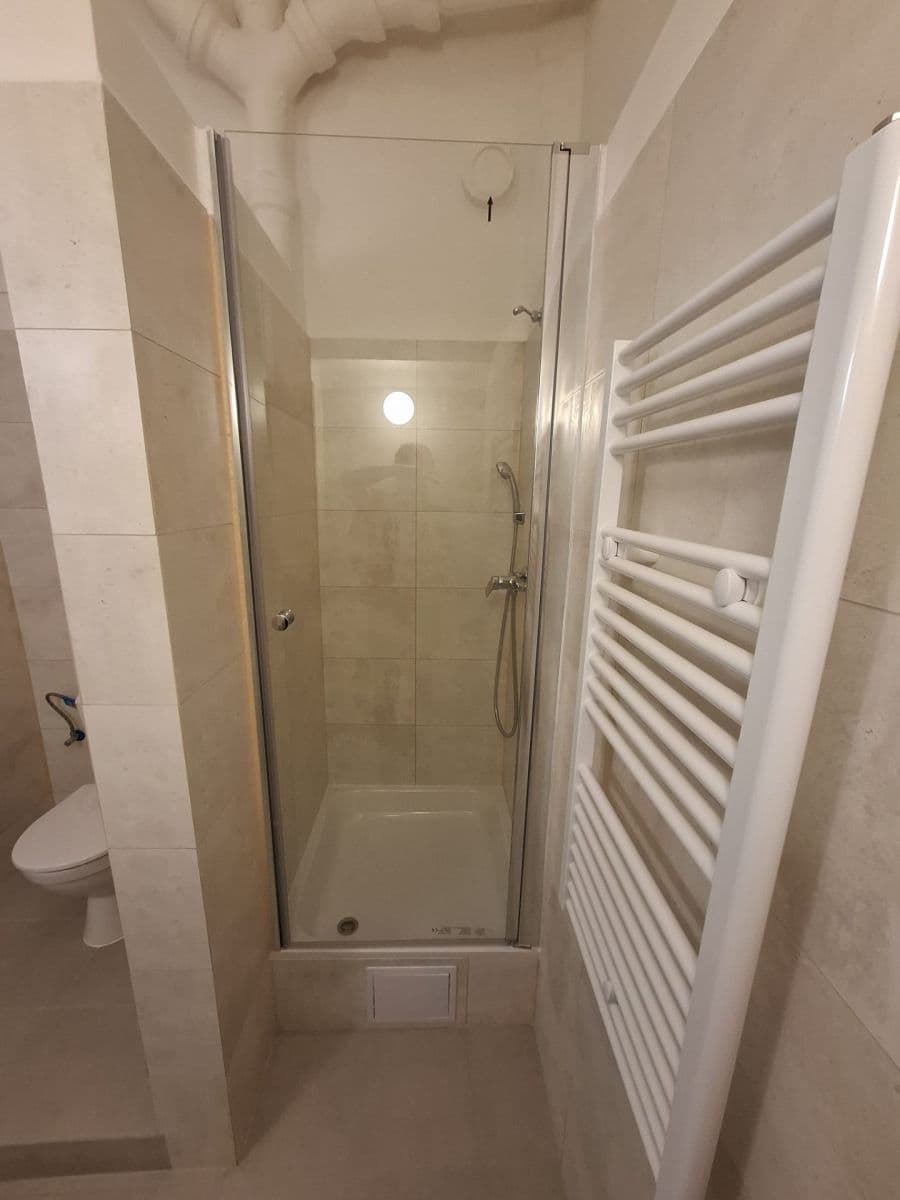 2 bedroom flat to rent, 72 m², Hartigova, Prague, Prague 2 bedroom flat to rent, 72 m², Hartigova, Prague, Prague