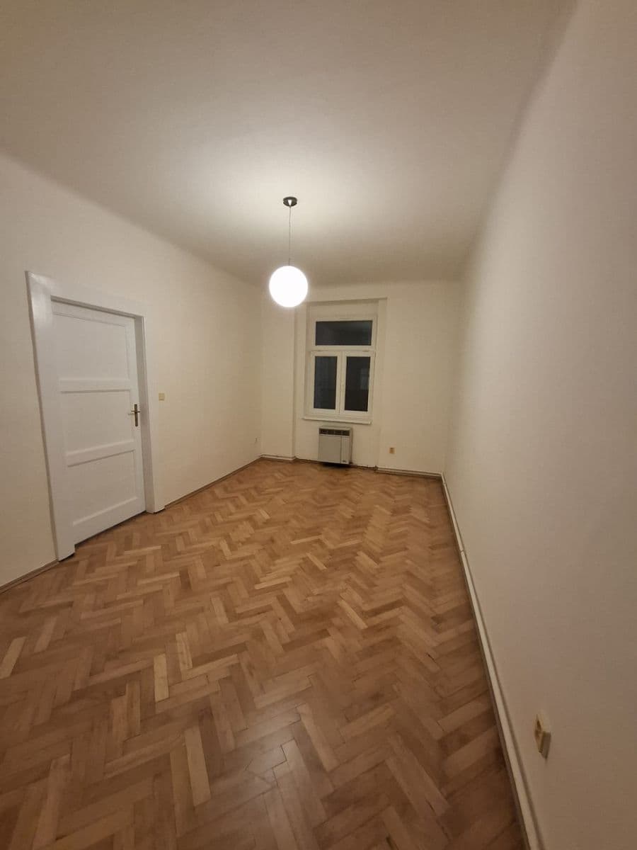 2 bedroom flat to rent, 72 m², Hartigova, Prague, Prague 2 bedroom flat to rent, 72 m², Hartigova, Prague, Prague