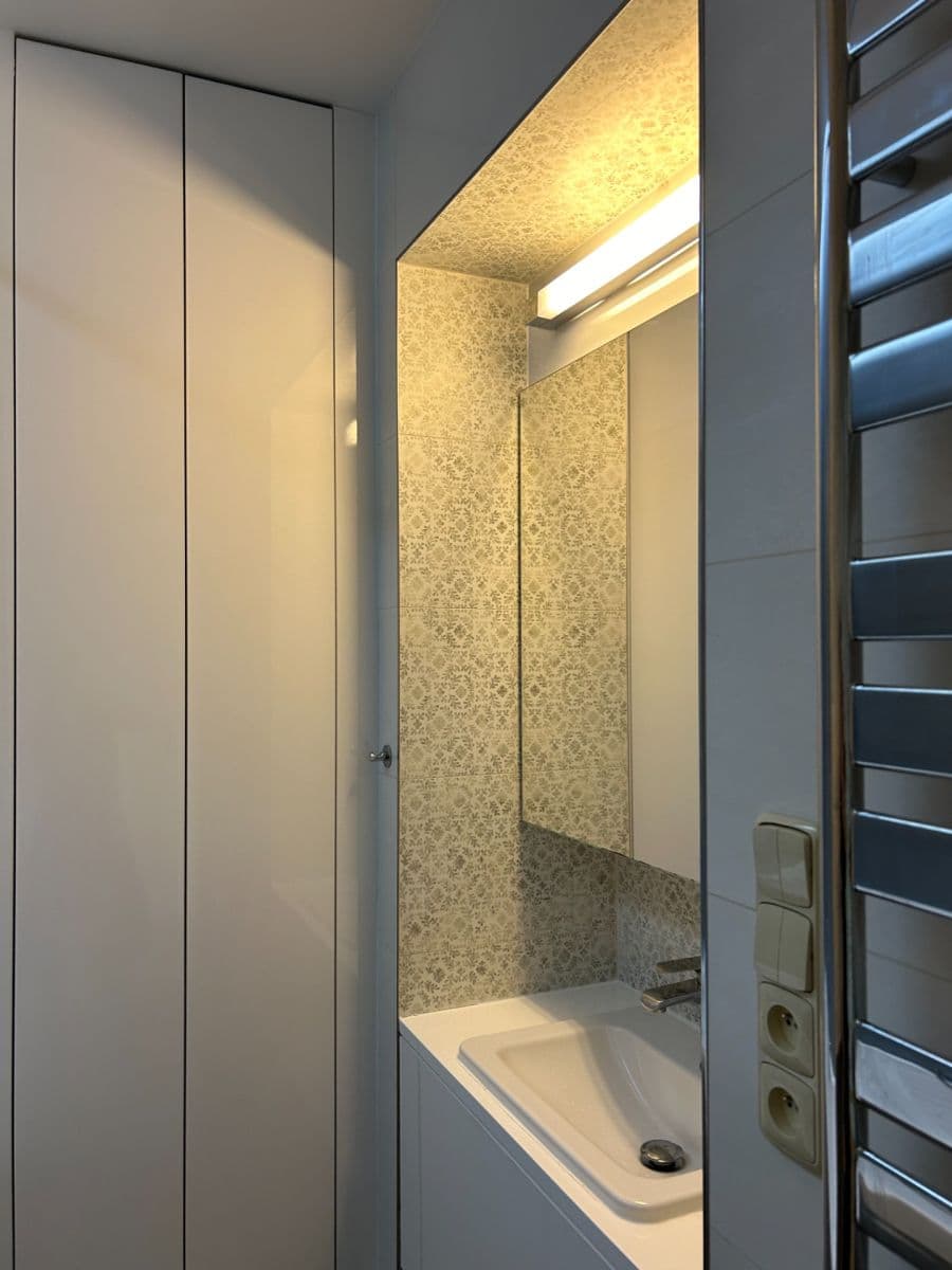 1 bedroom with open-plan kitchen flat to rent, 70 m², Úvoz, Brno, Jihomoravský Region 1 bedroom with open-plan kitchen flat to rent, 70 m², Úvoz, Brno, Jihomoravský Region