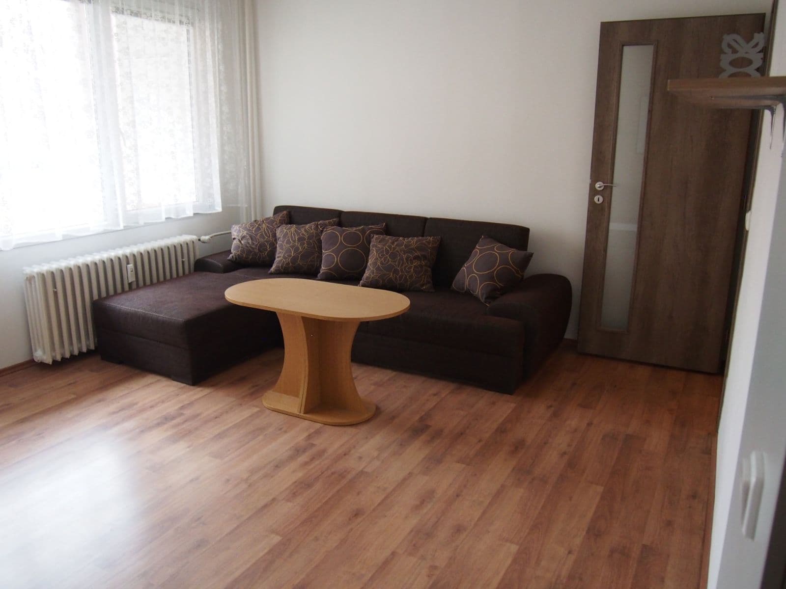1 bedroom with open-plan kitchen flat to rent, 52 m², Labská, Brno, Jihomoravský Region 1 bedroom with open-plan kitchen flat to rent, 52 m², Labská, Brno, Jihomoravský Region