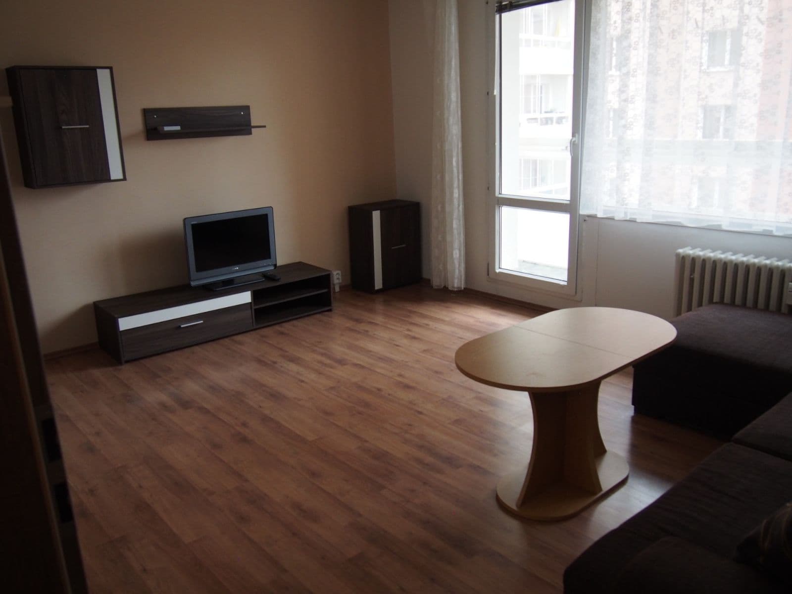 1 bedroom with open-plan kitchen flat to rent, 52 m², Labská, Brno, Jihomoravský Region 1 bedroom with open-plan kitchen flat to rent, 52 m², Labská, Brno, Jihomoravský Region