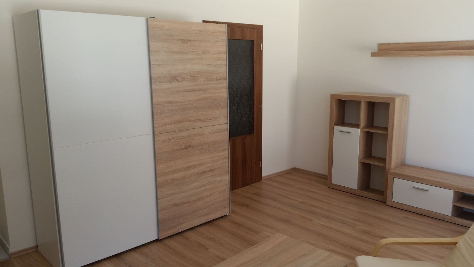 Studio flat to rent, 34 m², Miloše Havla, Prague, Prague Studio flat to rent, 34 m², Miloše Havla, Prague, Prague