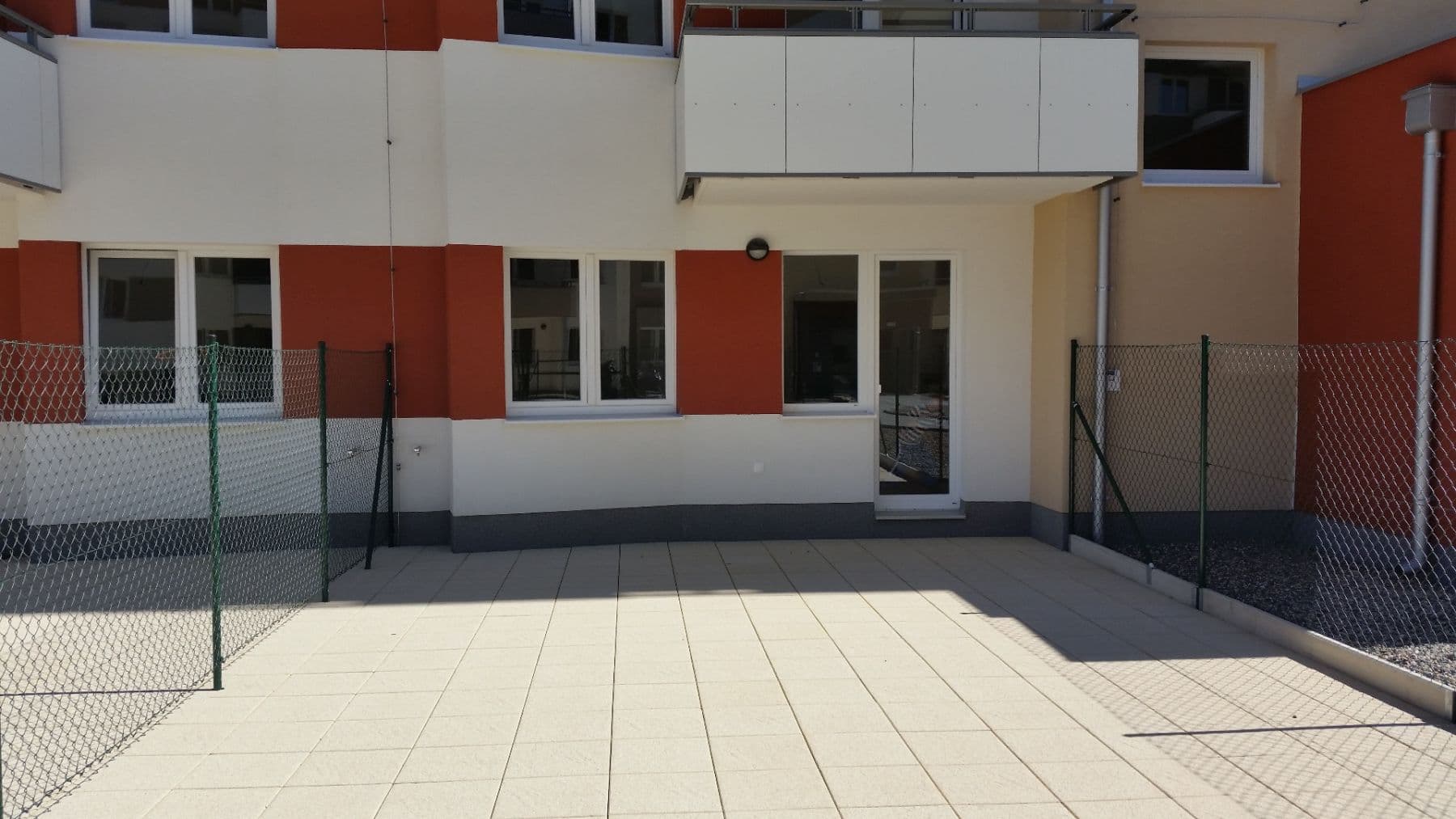 Studio flat to rent, 34 m², Miloše Havla, Prague, Prague Studio flat to rent, 34 m², Miloše Havla, Prague, Prague