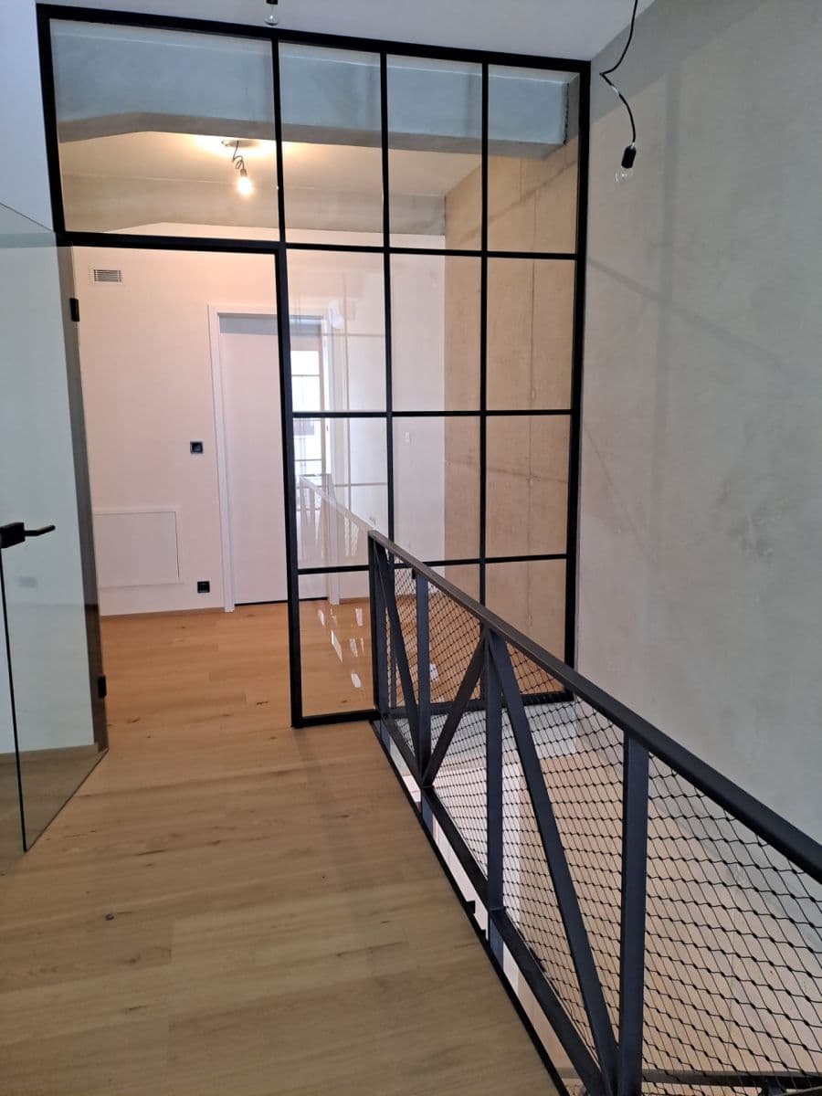 2 bedroom with open-plan kitchen flat to rent, 66 m², Kolbenova, Prague, Prague 2 bedroom with open-plan kitchen flat to rent, 66 m², Kolbenova, Prague, Prague