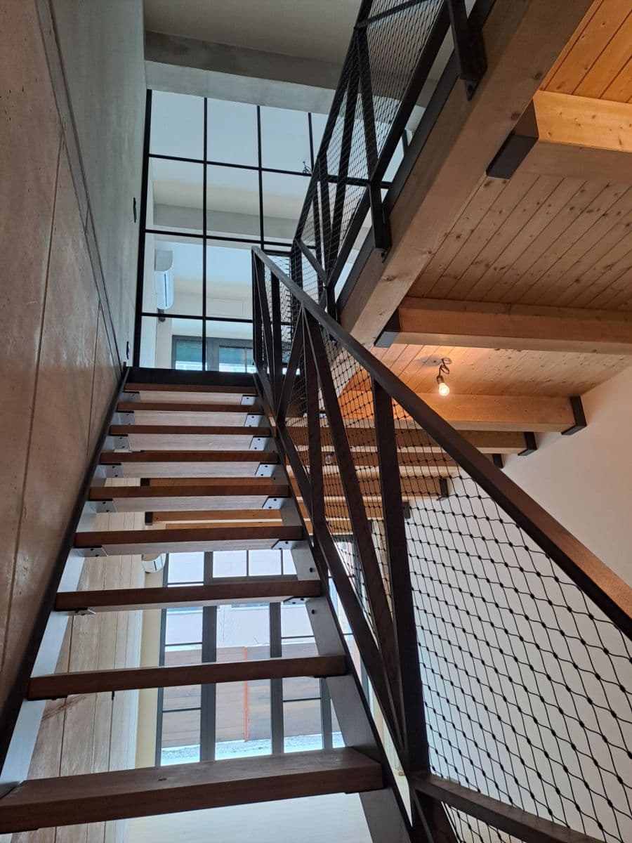 2 bedroom with open-plan kitchen flat to rent, 66 m², Kolbenova, Prague, Prague 2 bedroom with open-plan kitchen flat to rent, 66 m², Kolbenova, Prague, Prague