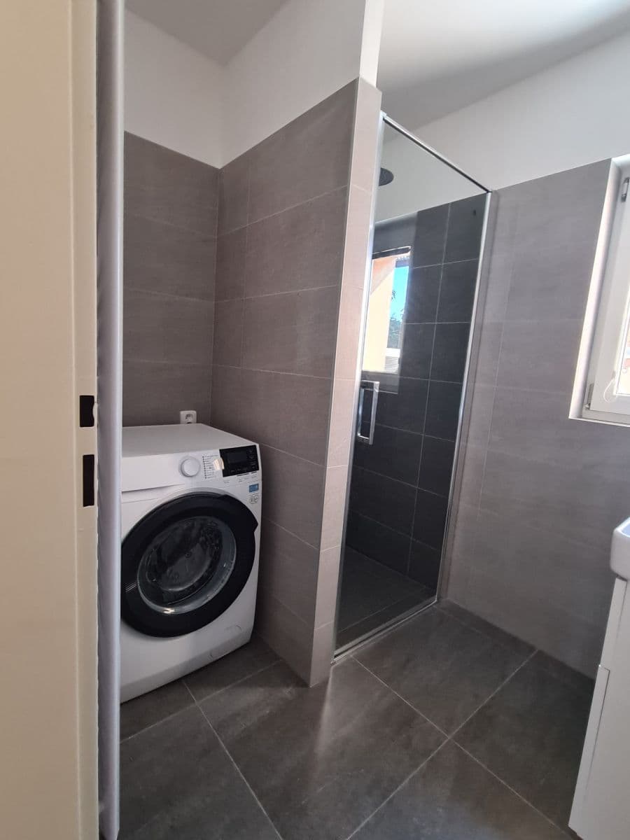 2 bedroom flat to rent, 68 m², Průhon, Brandýs nad Labem-Stará Boleslav, Středočeský Region 2 bedroom flat to rent, 68 m², Průhon, Brandýs nad Labem-Stará Boleslav, Středočeský Region