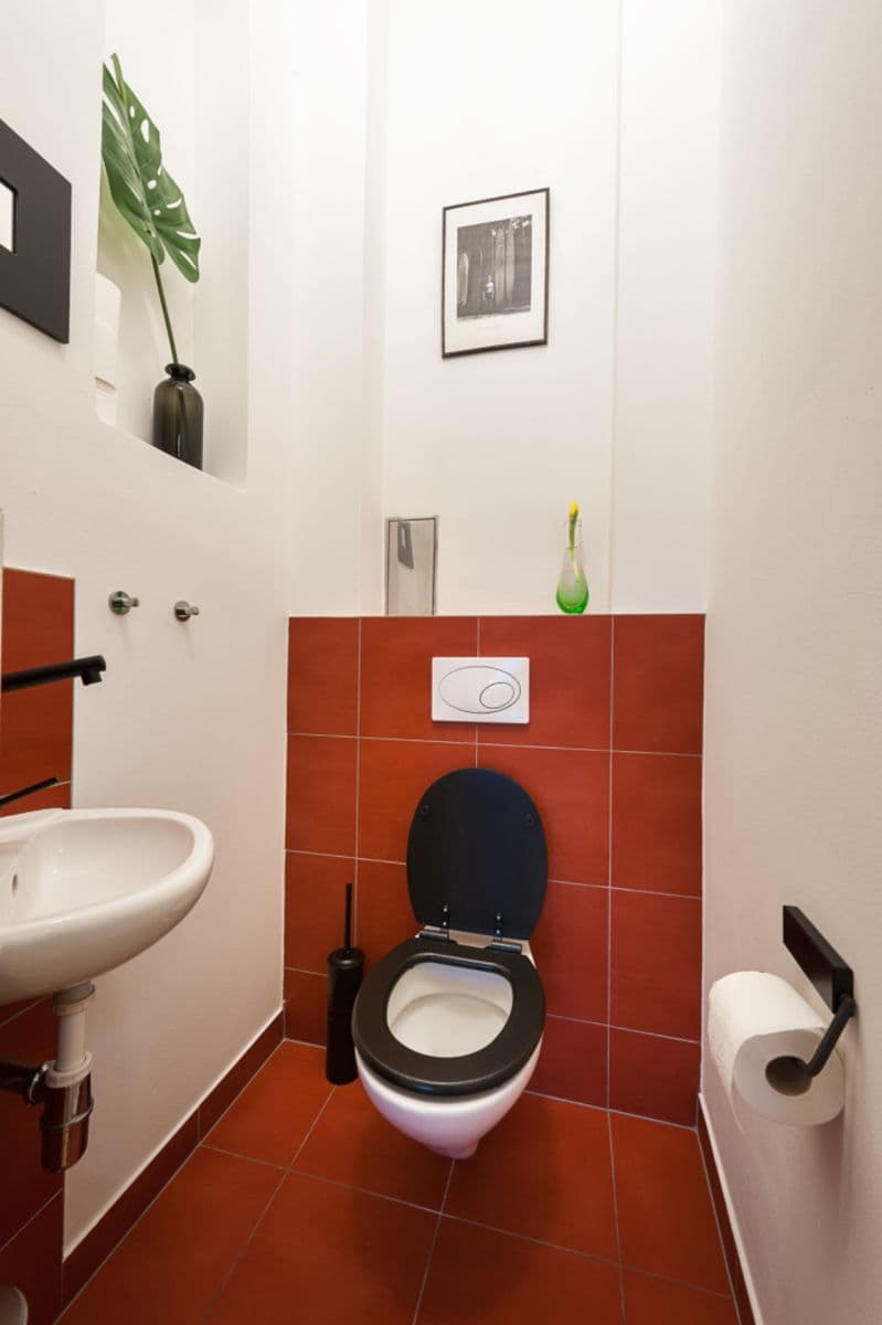 4 bedroom flat for sale, 132 m², Masarykovo nábřeží, Prague, Prague 4 bedroom flat for sale, 132 m², Masarykovo nábřeží, Prague, Prague