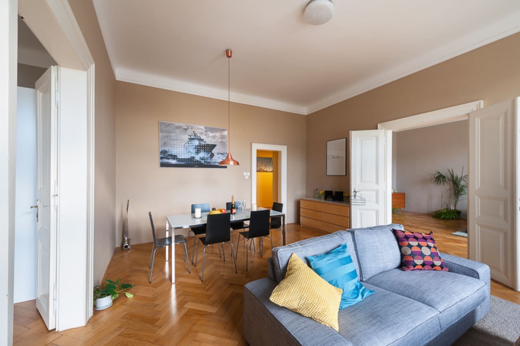 4 bedroom flat for sale, 132 m², Masarykovo nábřeží, Prague, Prague 4 bedroom flat for sale, 132 m², Masarykovo nábřeží, Prague, Prague