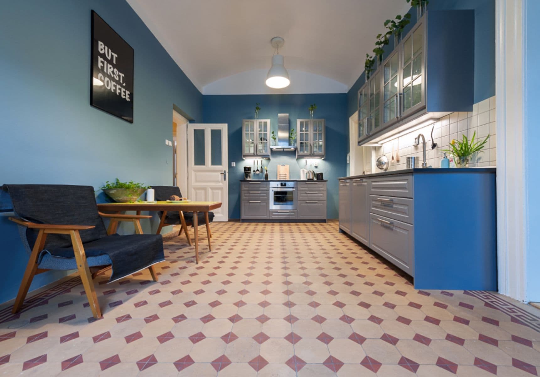 4 bedroom flat for sale, 132 m², Masarykovo nábřeží, Prague, Prague 4 bedroom flat for sale, 132 m², Masarykovo nábřeží, Prague, Prague