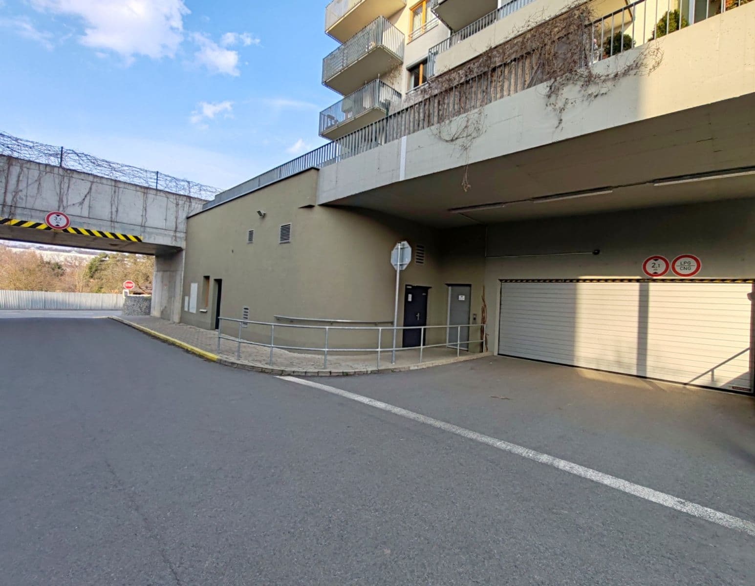 garage to rent, 14 m², Modrého, Prague, Prague garage to rent, 14 m², Modrého, Prague, Prague