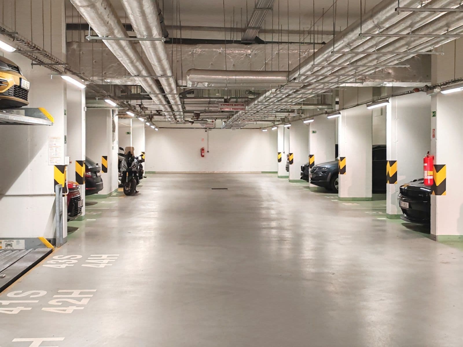 garage to rent, 14 m², Modrého, Prague, Prague garage to rent, 14 m², Modrého, Prague, Prague