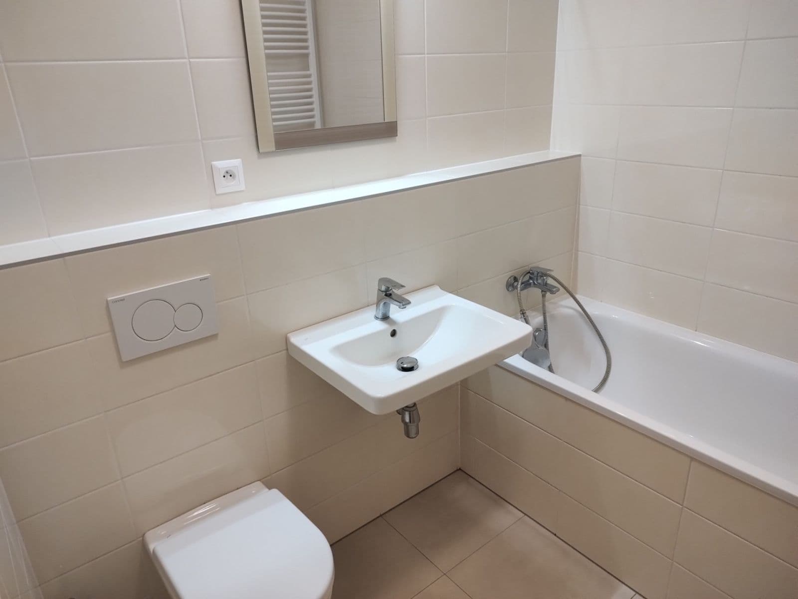 1 bedroom with open-plan kitchen flat to rent, 49 m², Chrudim, Pardubický Region 1 bedroom with open-plan kitchen flat to rent, 49 m², Chrudim, Pardubický Region