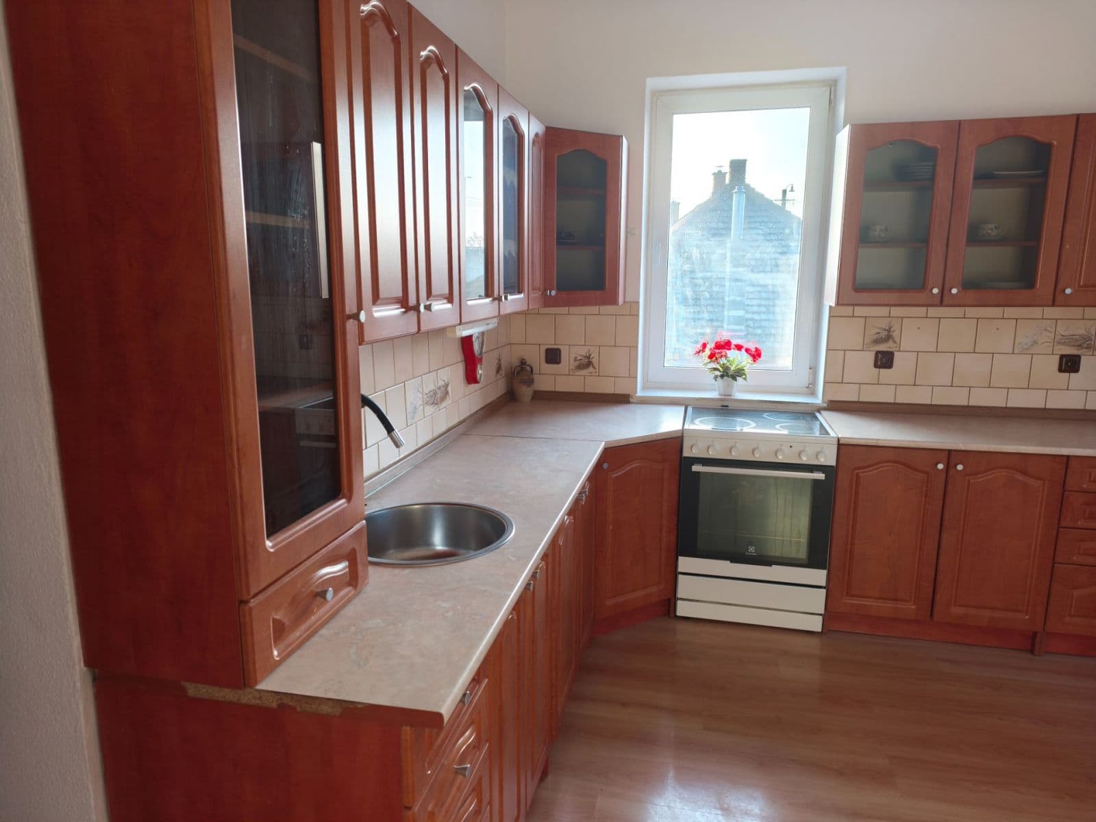 3 bedroom flat to rent, 120 m², Vraňany, Středočeský Region 3 bedroom flat to rent, 120 m², Vraňany, Středočeský Region