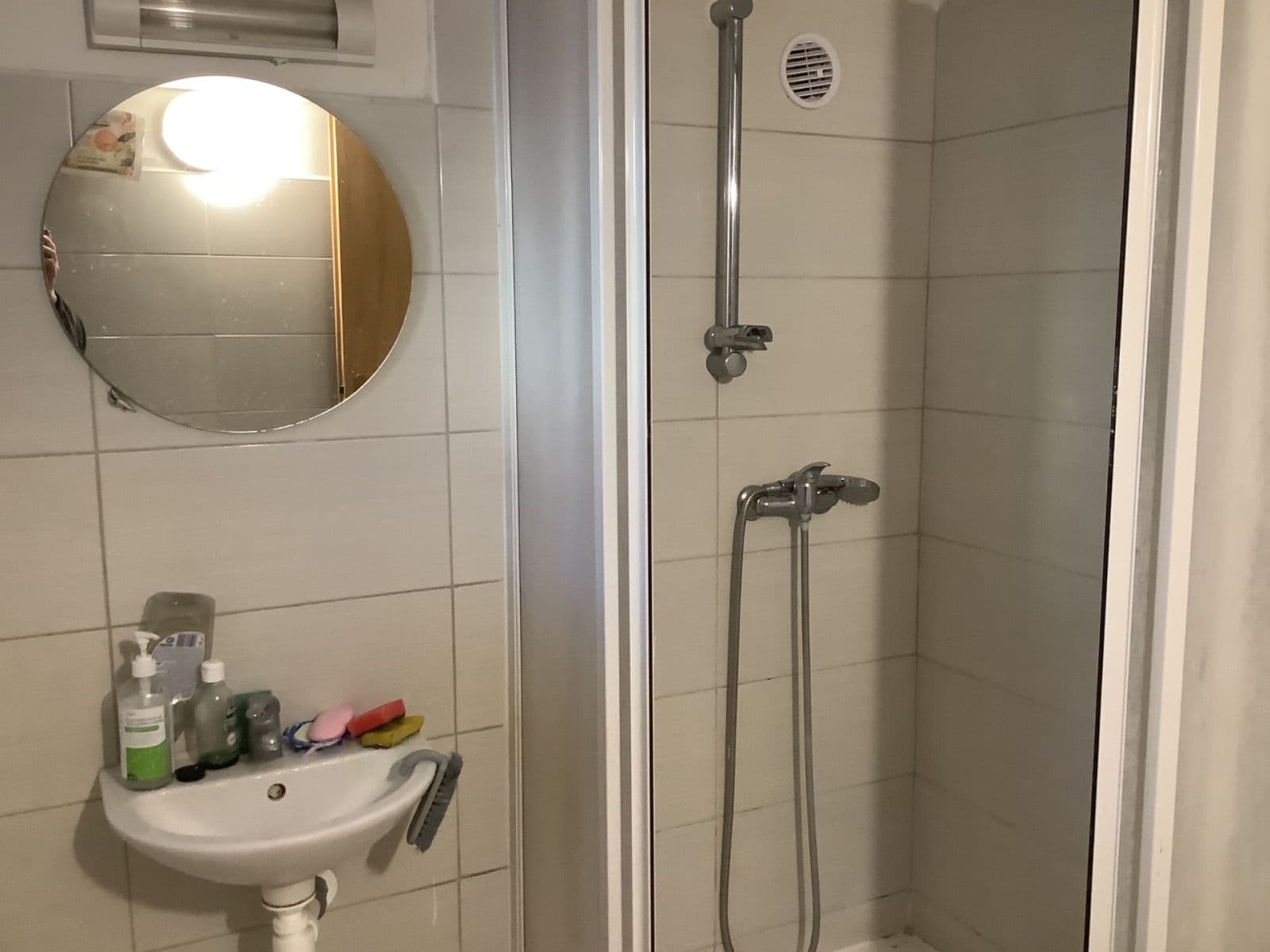 1 bedroom flat to rent, 42 m², Zemkova, Brno, Jihomoravský Region 1 bedroom flat to rent, 42 m², Zemkova, Brno, Jihomoravský Region